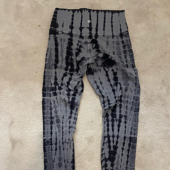 Lululemon full length leggings - Picture 3 of 4